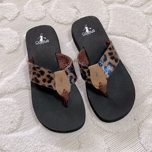 New Corkys Leopard Flip Flops